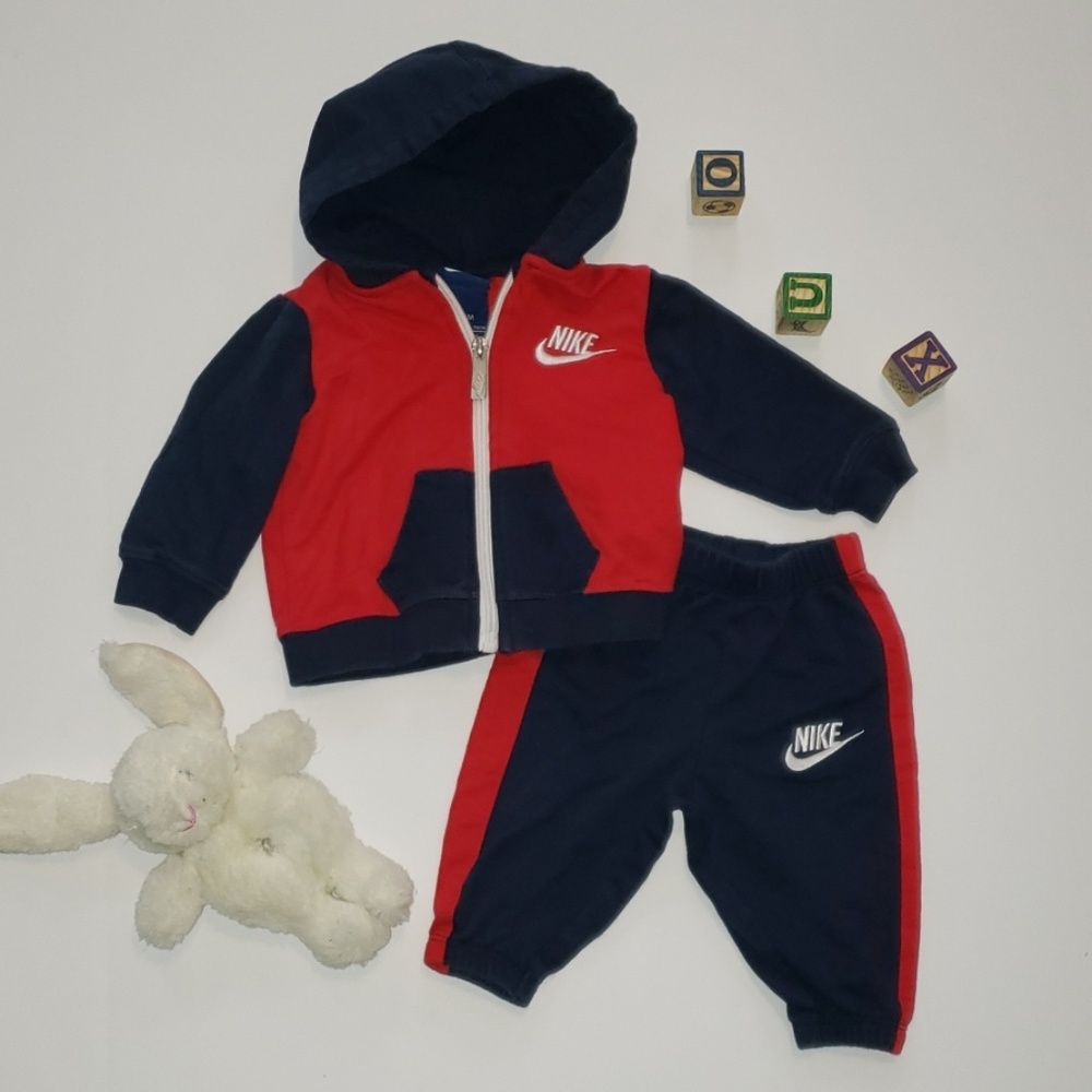 Nike baby sweatsuit